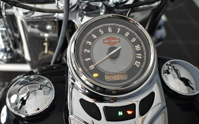 2017 Harley-Davidson Heritage Softail Classic