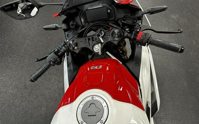 2026 Yamaha YZF-R3 70th Anniversary Edition