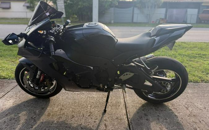 2025 Kawasaki Ninja ZX-10R ABS