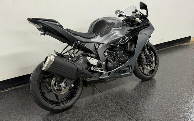 2025 Kawasaki Ninja ZX-6R