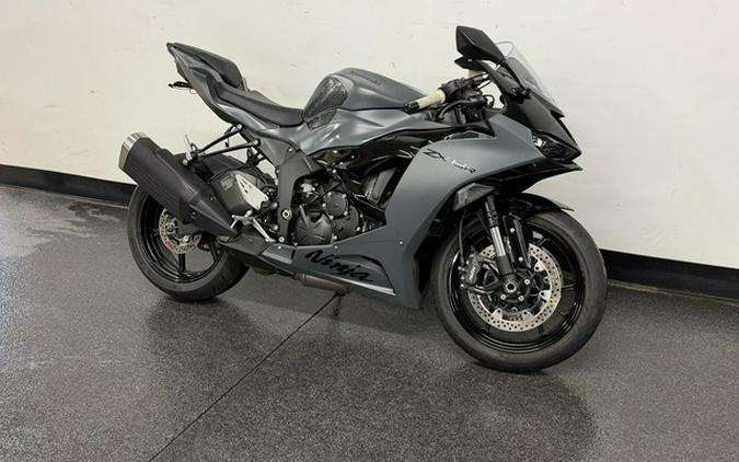 2025 Kawasaki Ninja ZX-6R