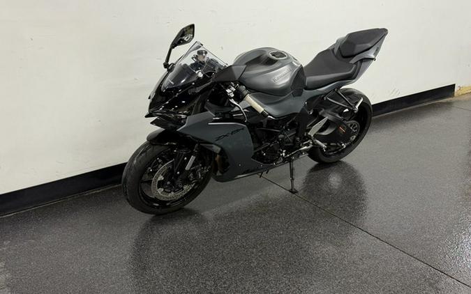 2025 Kawasaki Ninja ZX-6R