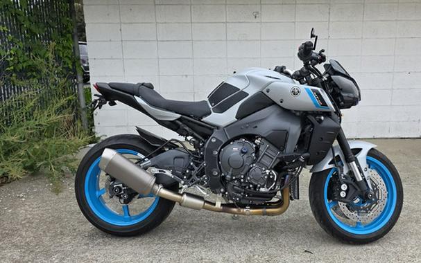 2025 Yamaha MT 10