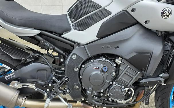 2025 Yamaha MT 10
