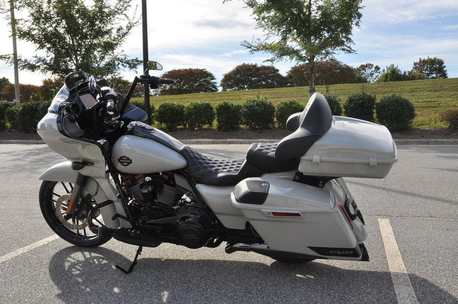 2020 Harley-Davidson® FLTRXSE - CVO™ Road Glide®