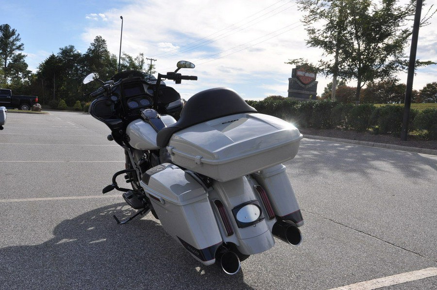 2020 Harley-Davidson® FLTRXSE - CVO™ Road Glide®