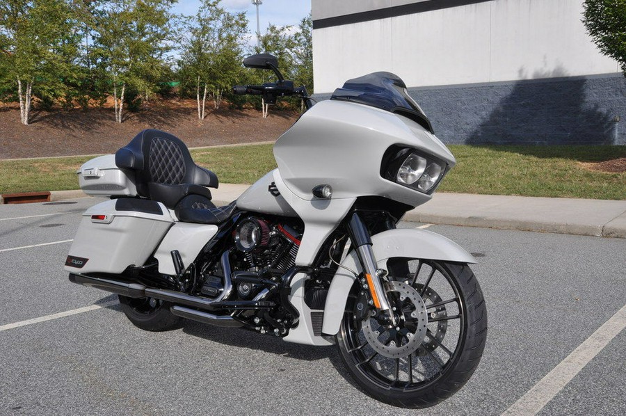 2020 Harley-Davidson® FLTRXSE - CVO™ Road Glide®