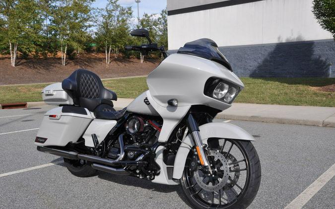 2020 Harley-Davidson® FLTRXSE - CVO™ Road Glide®