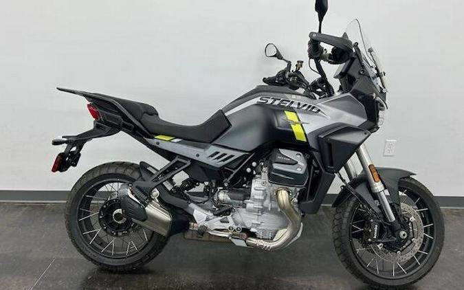 2024 Moto Guzzi Stelvio