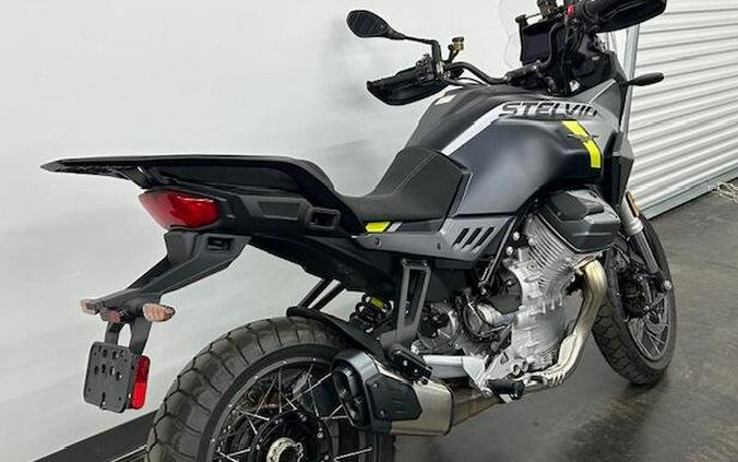 2024 Moto Guzzi Stelvio