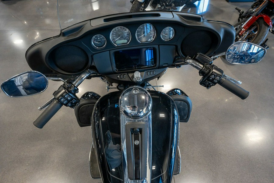 2022 Harley-Davidson FLHTCUTG - Tri Glide Ultra