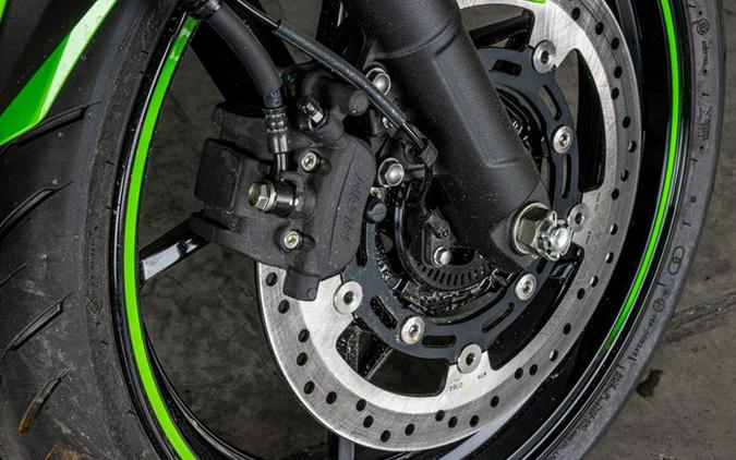 2025 Kawasaki Ninja 500 KRT Edition SE ABS
