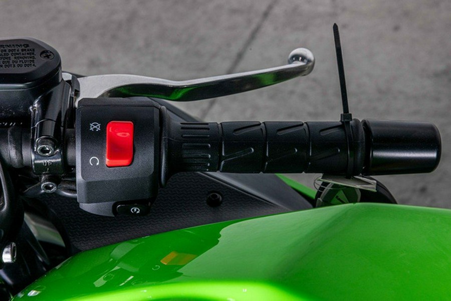 2025 Kawasaki Ninja 500 KRT Edition SE ABS