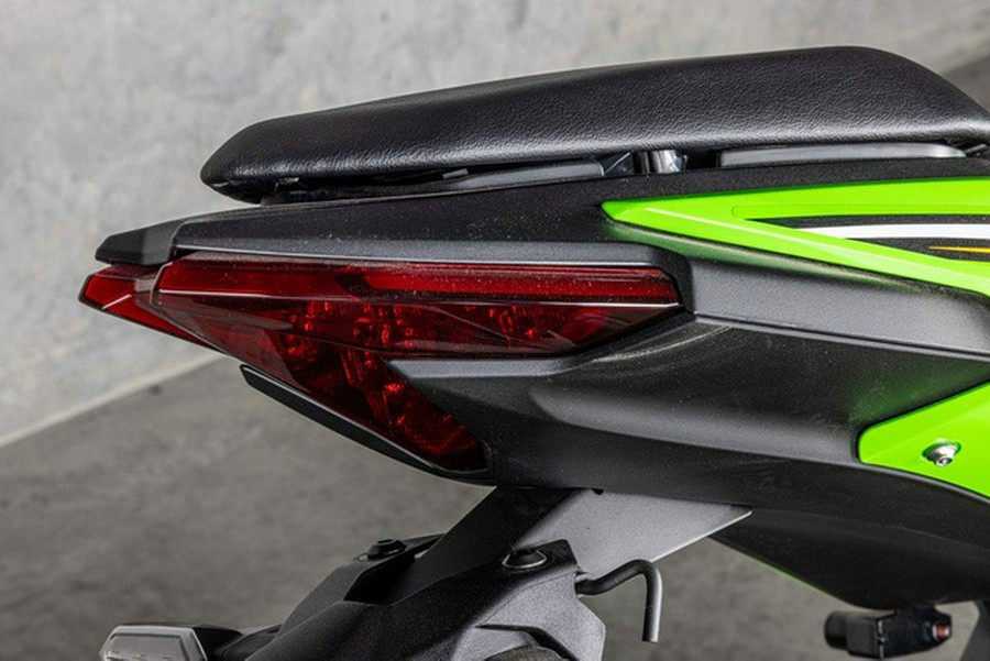 2025 Kawasaki Ninja 500 KRT Edition SE ABS