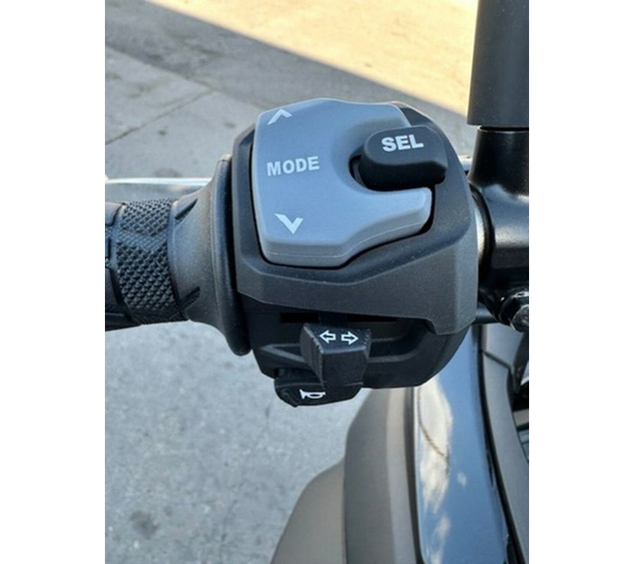 2025 Suzuki V-Strom 650