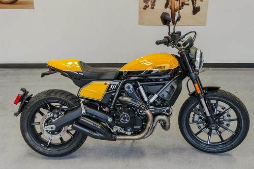 2019 Ducati Scrambler Full Throttle Review (11 Fast Facts)