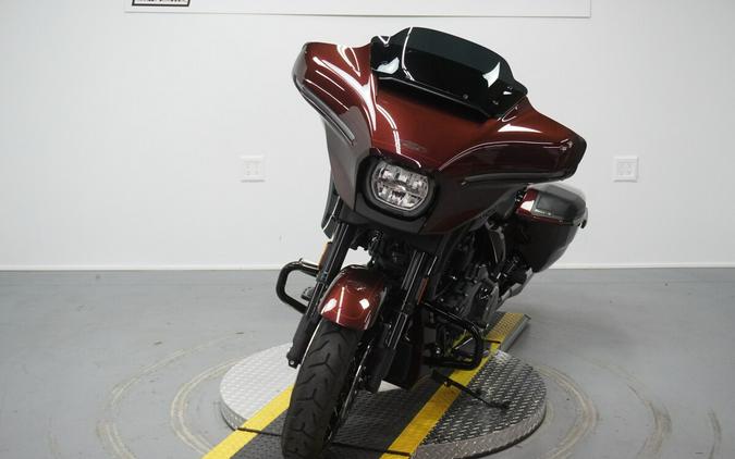 2024 Harley-Davidson® CVO™ Street Glide® Copperhead