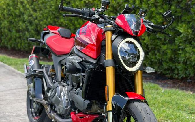 2024 Ducati Monster SP