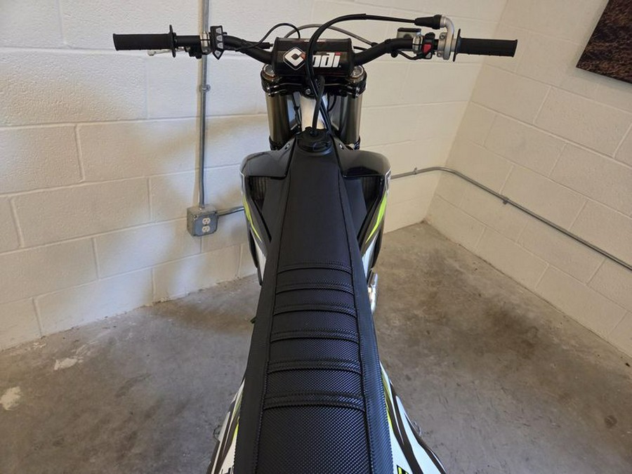 2025 Triumph TF 450-RC Edition