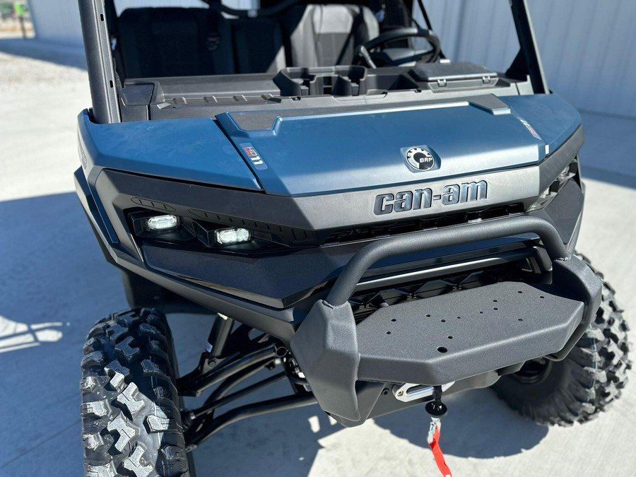 2026 Can-Am Defender XT HD11