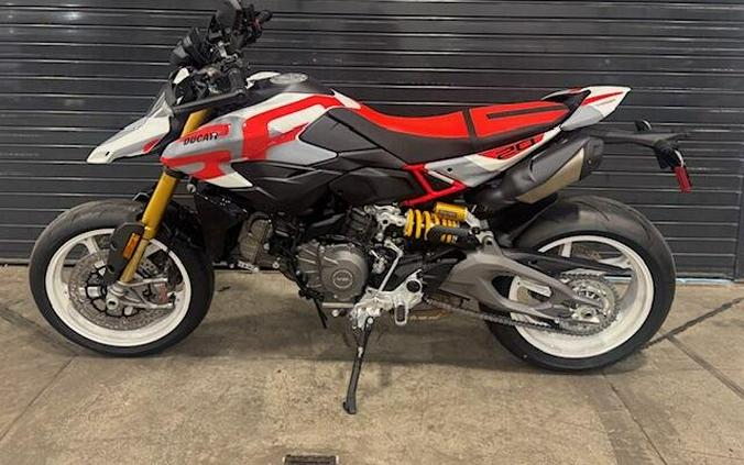 2027 Ducati HYPERMOTARD V2 SP