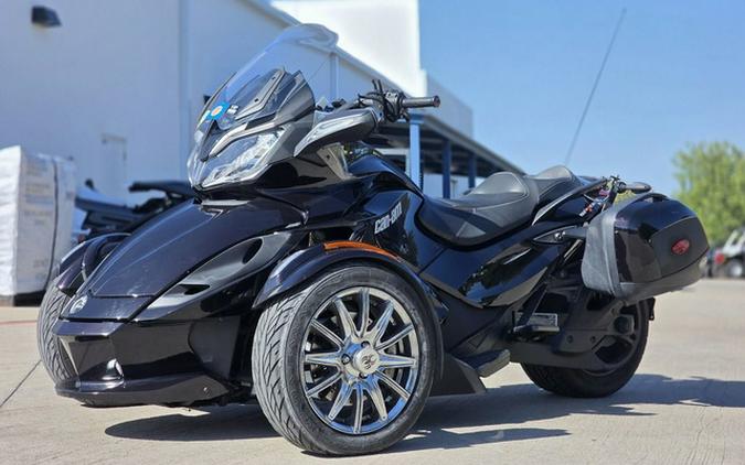 2014 Can-Am Spyder ST Limited SE5