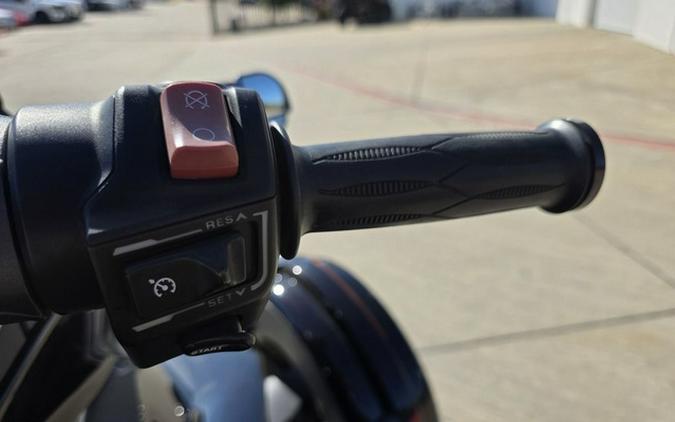 2014 Can-Am Spyder ST Limited SE5