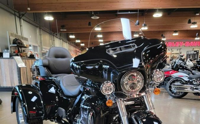 FLHTCUTG 2024 Tri Glide™ Ultra