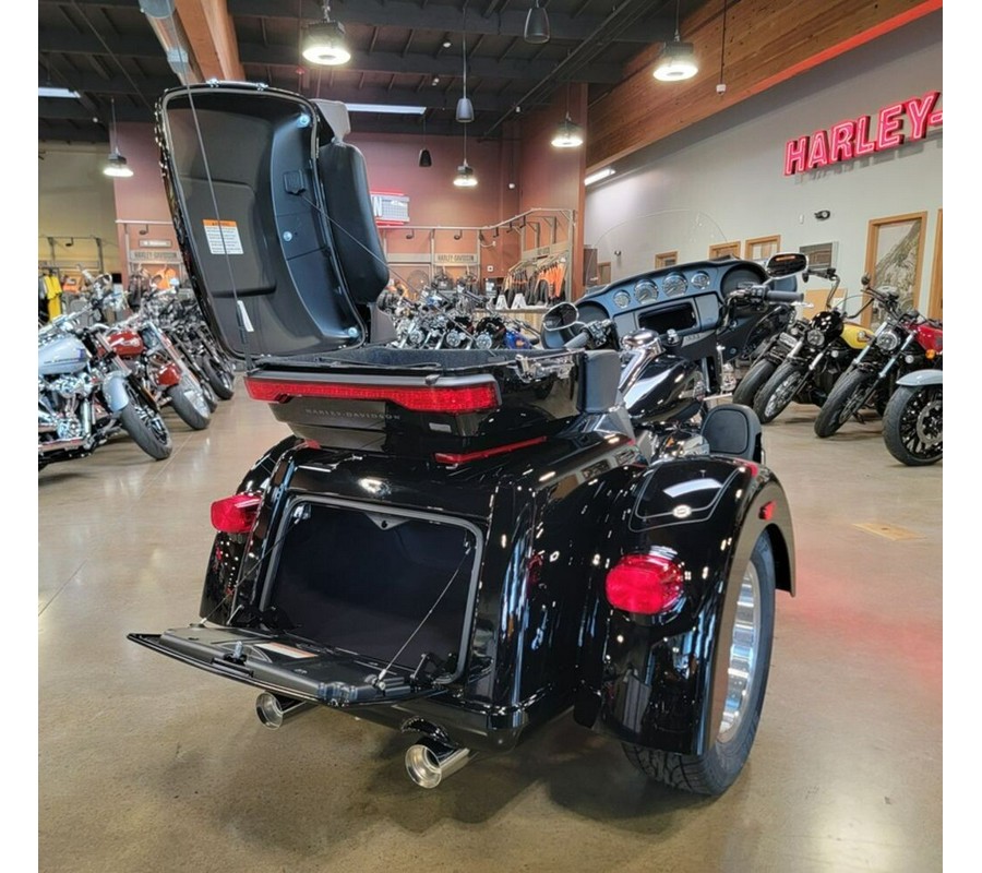FLHTCUTG 2024 Tri Glide™ Ultra