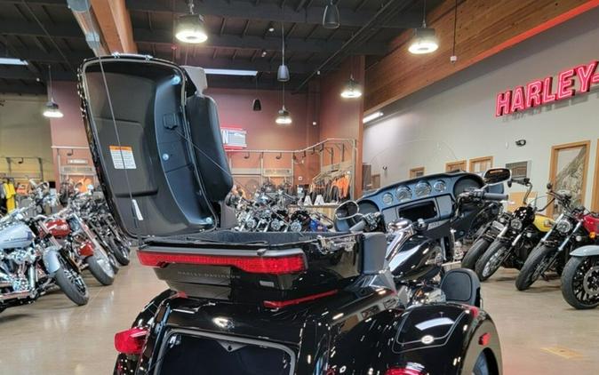 FLHTCUTG 2024 Tri Glide™ Ultra