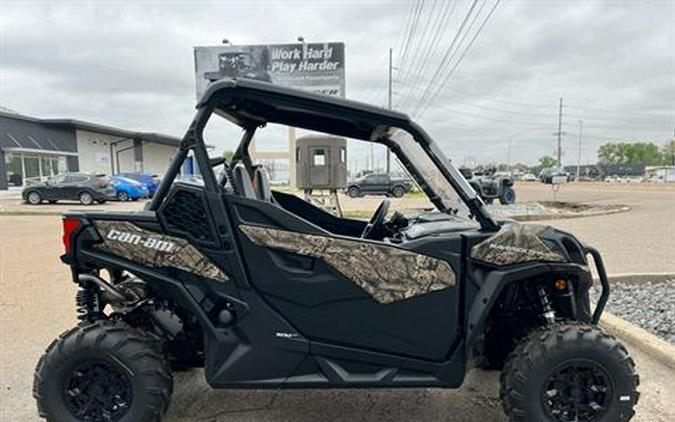 2023 Can-Am Maverick Trail DPS 1000