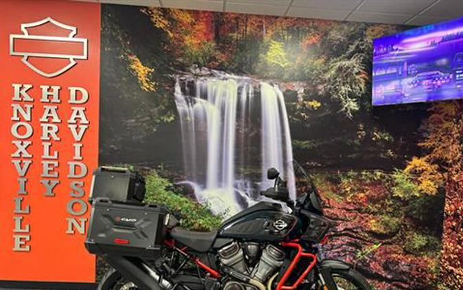 2025 Harley-Davidson CVO™ Pan America®