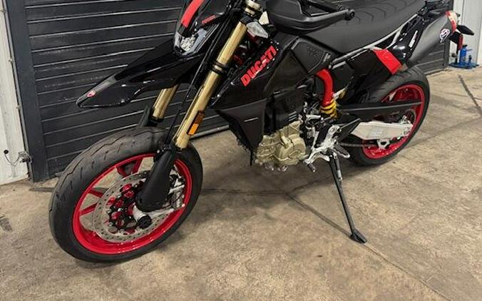 2027 Ducati HYPERMOTARD 698 MONO NERA