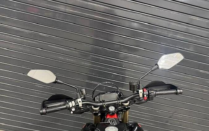 2027 Ducati HYPERMOTARD 698 MONO NERA