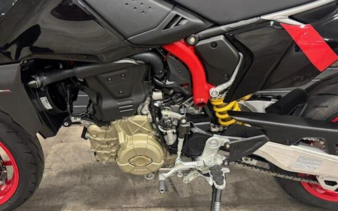 2027 Ducati HYPERMOTARD 698 MONO NERA