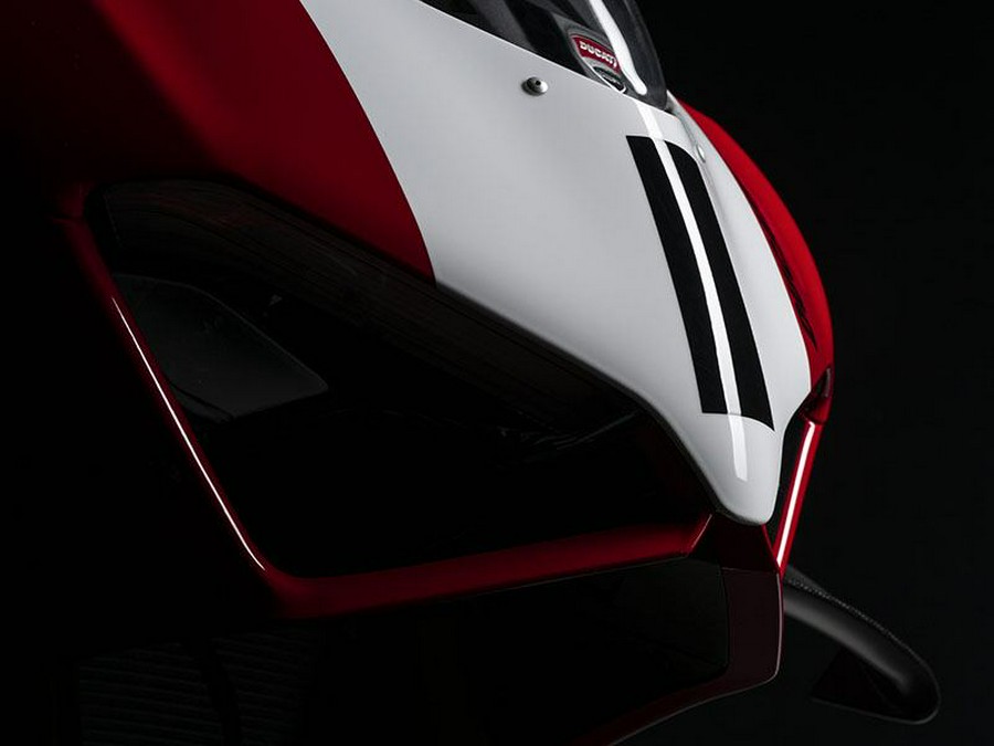 2024 Ducati Panigale V4 R