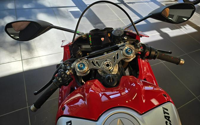 2024 Ducati Panigale V4 R