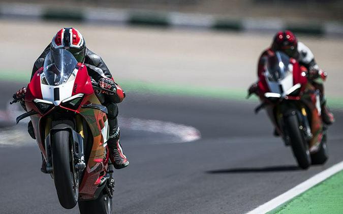 2024 Ducati Panigale V4 R