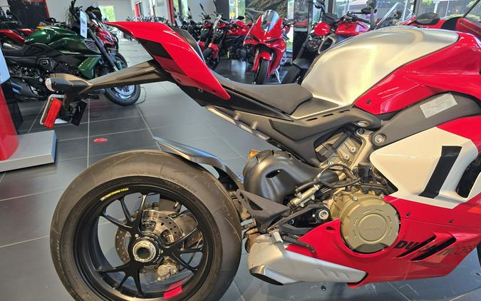 2024 Ducati Panigale V4 R