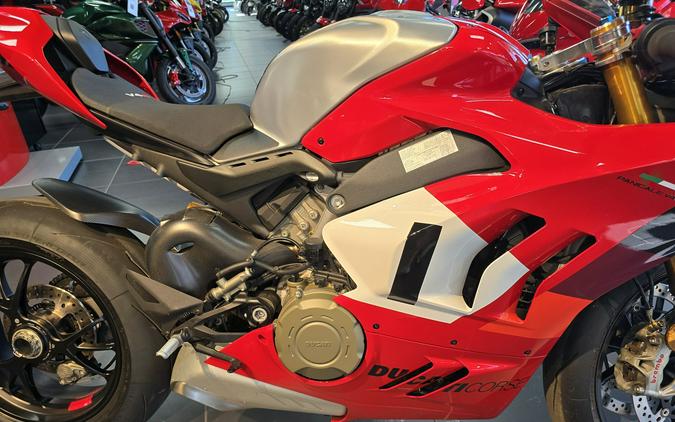 2024 Ducati Panigale V4 R