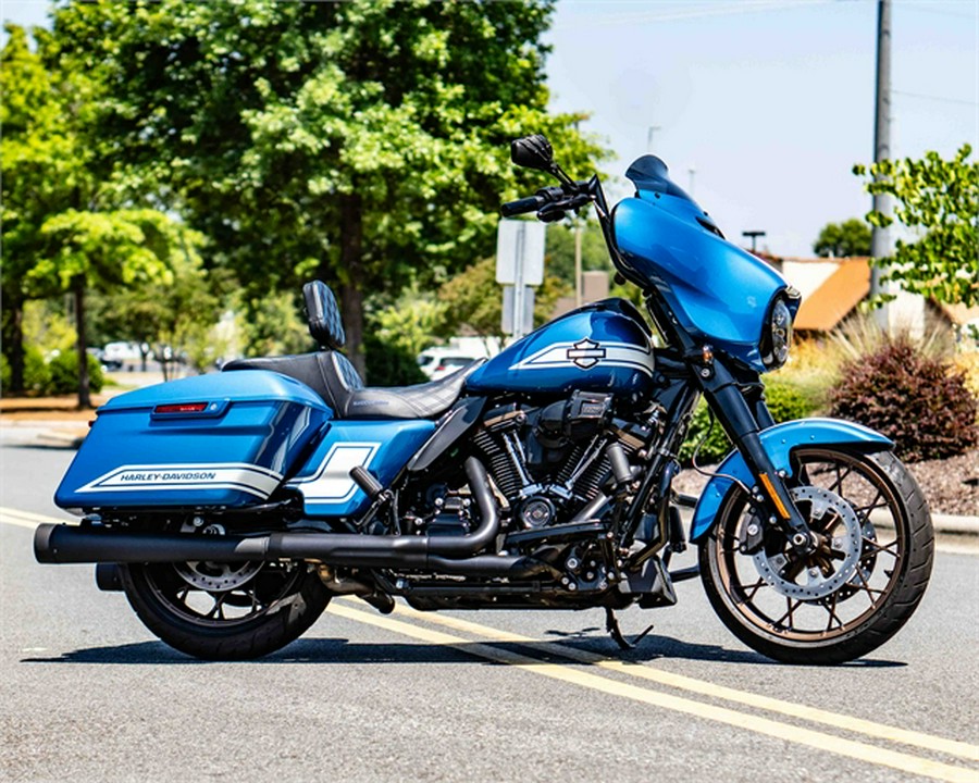 2023 Harley-Davidson FLHXST