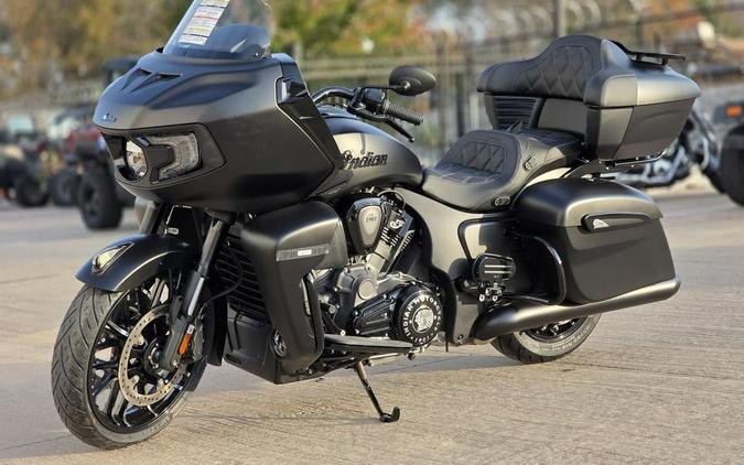 2026 Indian Motorcycle® Pursuit® Dark Horse® Black Smoke
