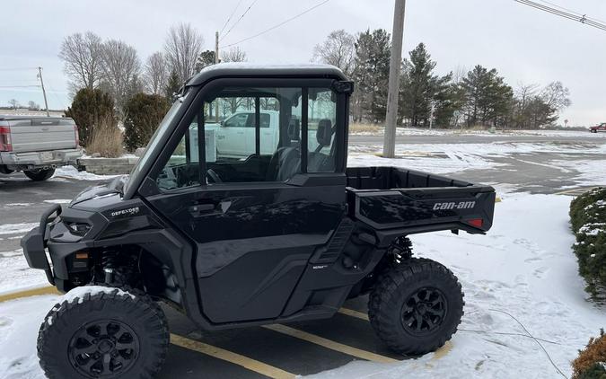 2026 Can-Am DEFENDER XT CAB HD11 W/10.25In" INFO - STEALTH BLACK