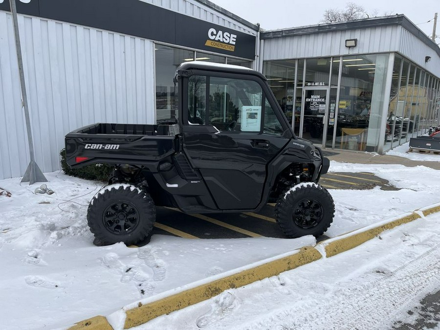 2026 Can-Am DEFENDER XT CAB HD11 W/10.25In" INFO - STEALTH BLACK