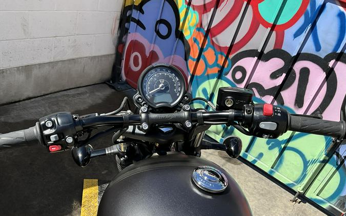 2023 Triumph BONNEVILLE BOBBER