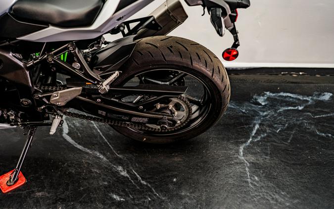 2025 Kawasaki Ninja® ZX™-4RR ABS