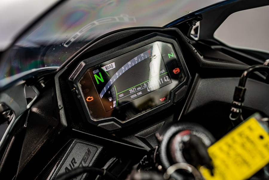2025 Kawasaki Ninja® ZX™-4RR ABS