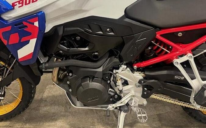 2026 BMW F 900 GS