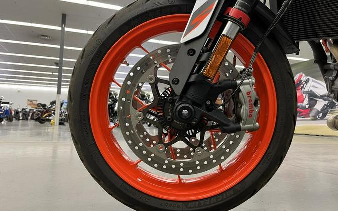 2020 KTM 890 Duke R