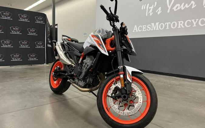 2020 KTM 890 Duke R